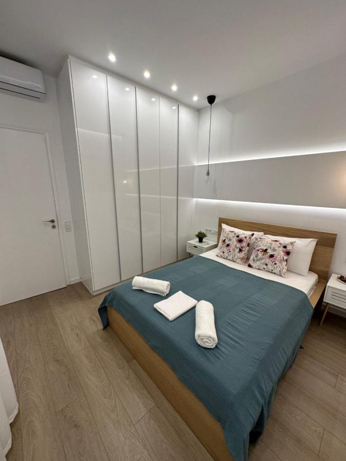 Apartment The Downtown Koukaki Spacious Luxury 5th Fl 2bd Athens