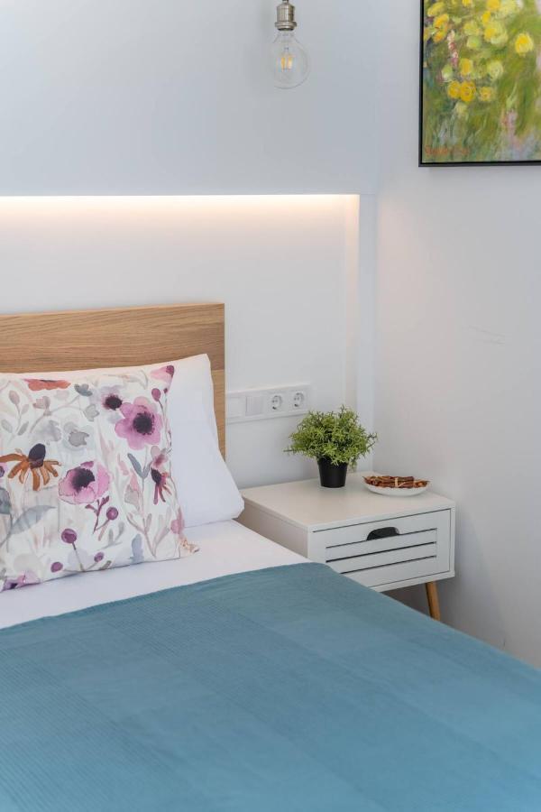 The Downtown Koukaki Spacious Luxury 5th Fl 2bd Apartment Athens