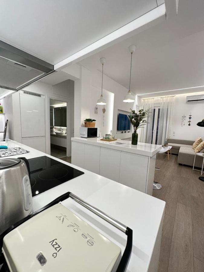 The Downtown Koukaki Spacious Luxury 5th Fl 2bd Apartment