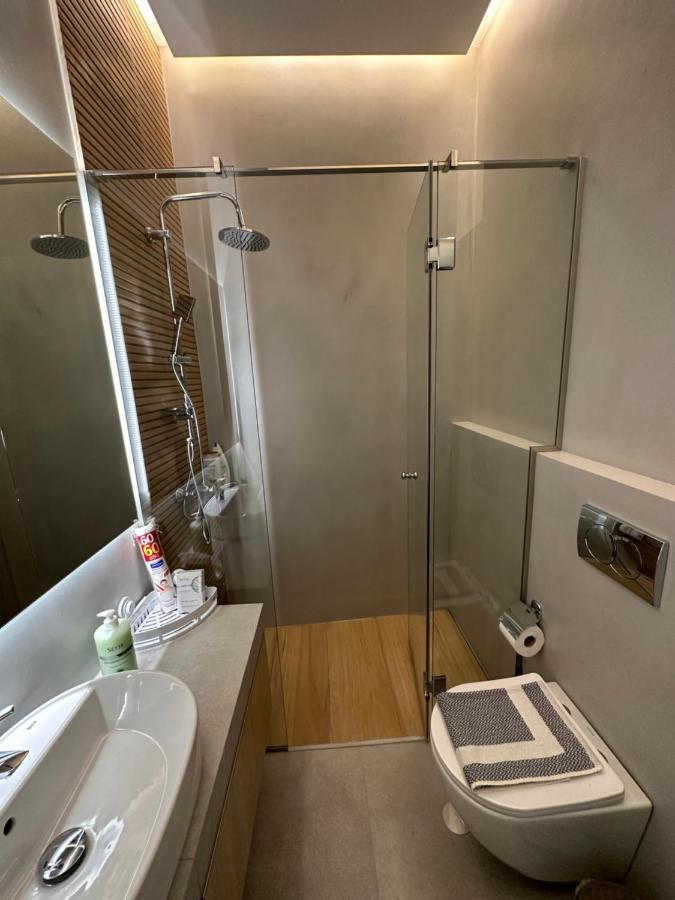 The Downtown Koukaki Spacious Luxury 5th Fl 2bd Apartment Athens